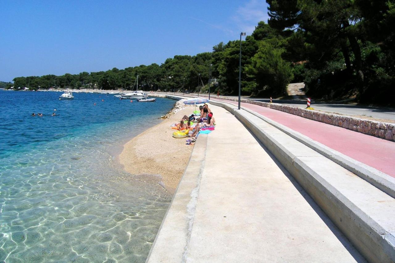 Double Room Mali Losinj 7953B Luaran gambar